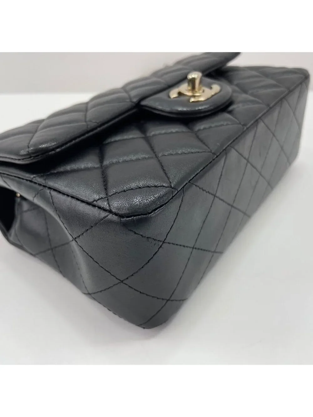 Chanel Shoulder Bag Mini Quilted 20